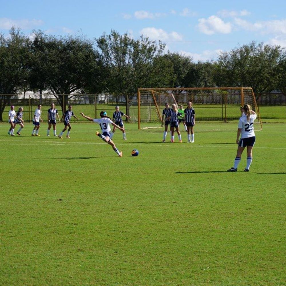 Meet your Posher, Isabela